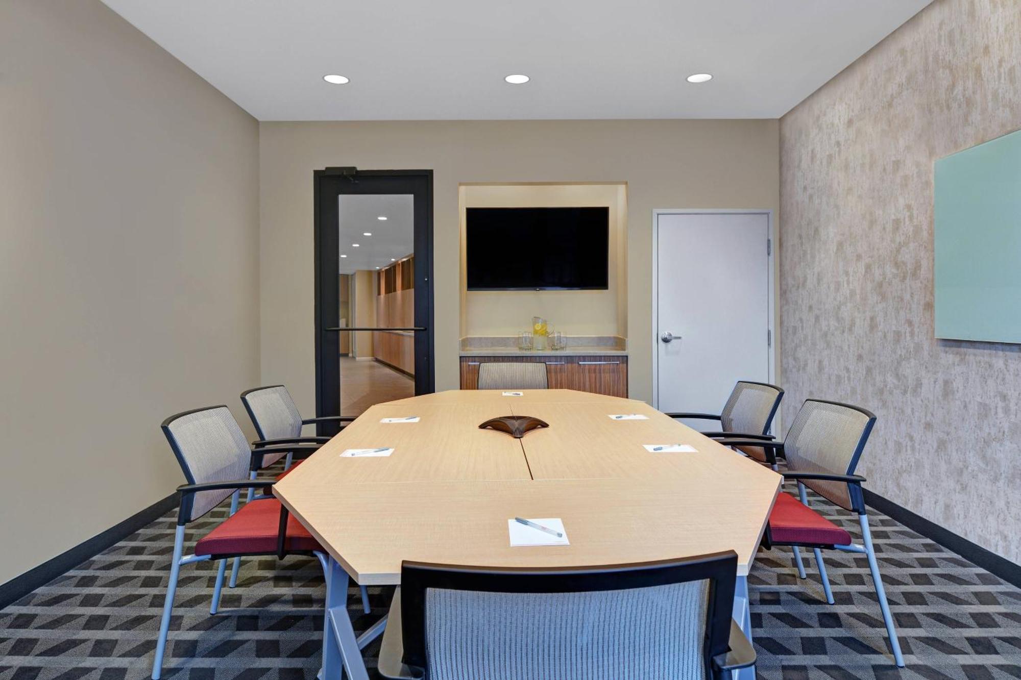 Towneplace Suites By Marriott Indianapolis Downtown Eksteriør bilde