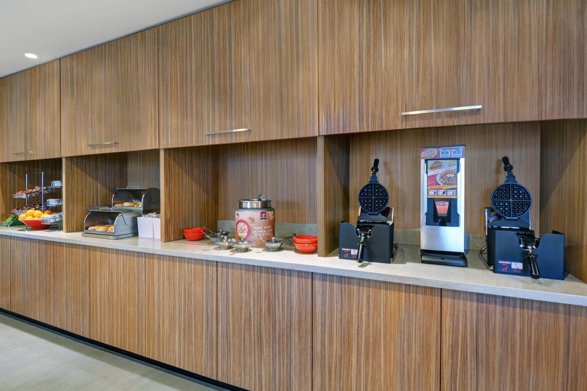 Towneplace Suites By Marriott Indianapolis Downtown Eksteriør bilde