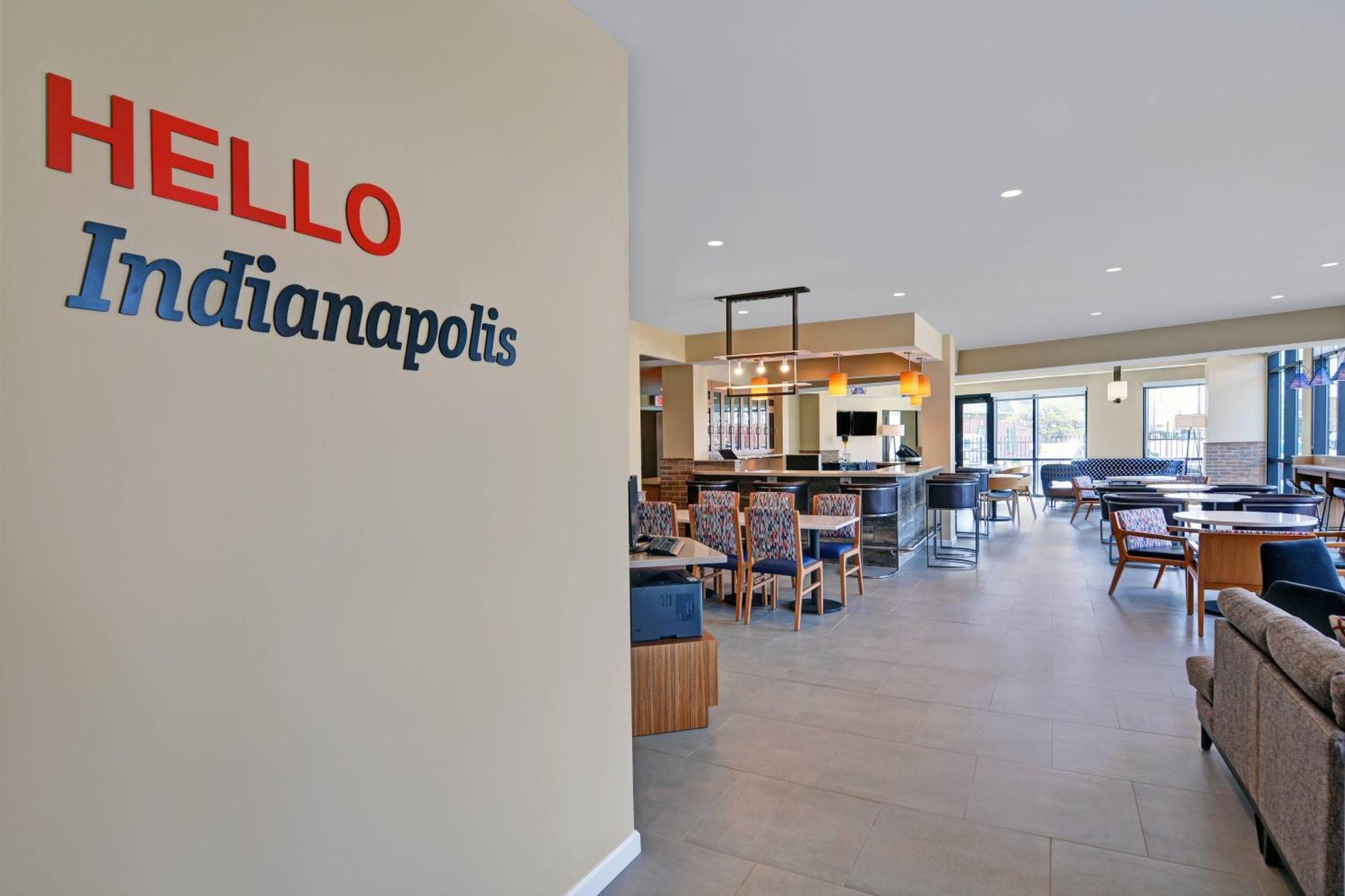 Towneplace Suites By Marriott Indianapolis Downtown Eksteriør bilde